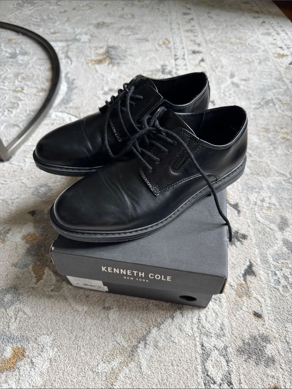 Kenneth Cole Black Leather Lace-Up Derby Shoes